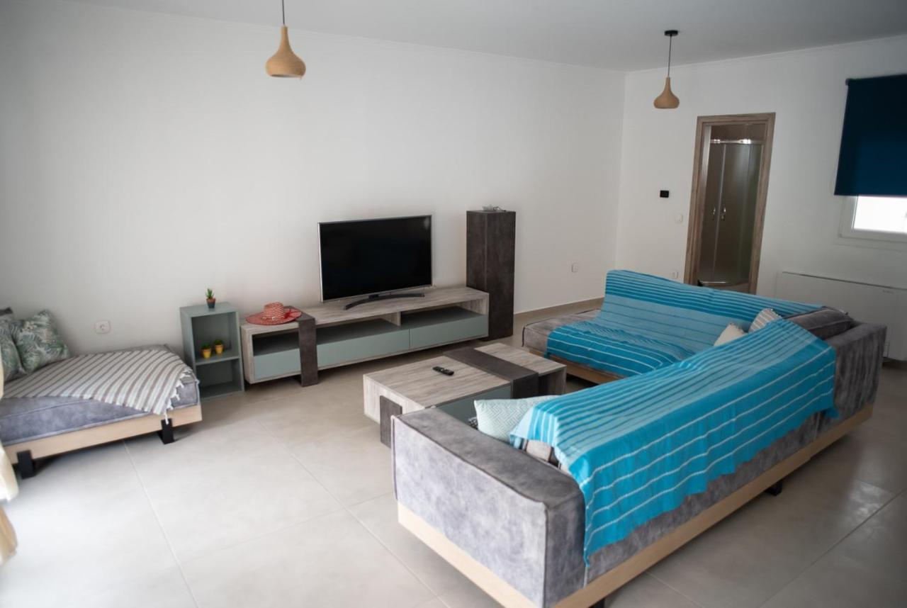 Holiday Lefkas Sunrise Luxury Appartments Nikiána Eksteriør bilde